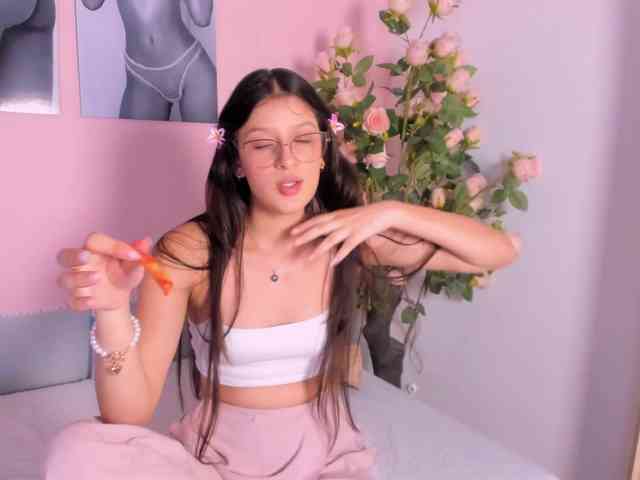 Stefany-gonzales webcam