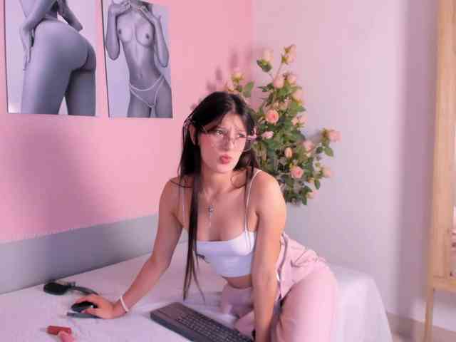 Stefany-gonzales webcam