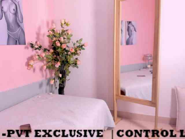 Stefany-gonzales webcam