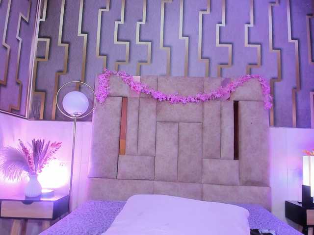 luna-maisonn's BongaCams show and profile