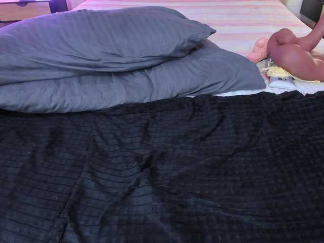 luna-maisonn's BongaCams show and profile