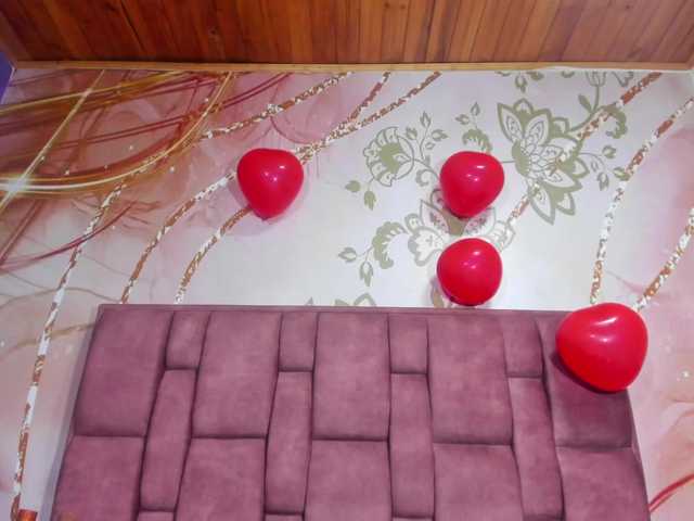 luna-maisonn's BongaCams show and profile