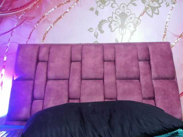 luna-maisonn's BongaCams show and profile