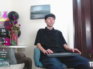 LiamBrown09 Porn Show