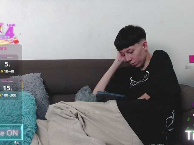 LiamBrown09's BongaCams show and profile