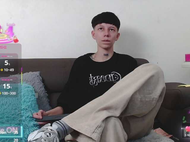 LiamBrown09's BongaCams show and profile