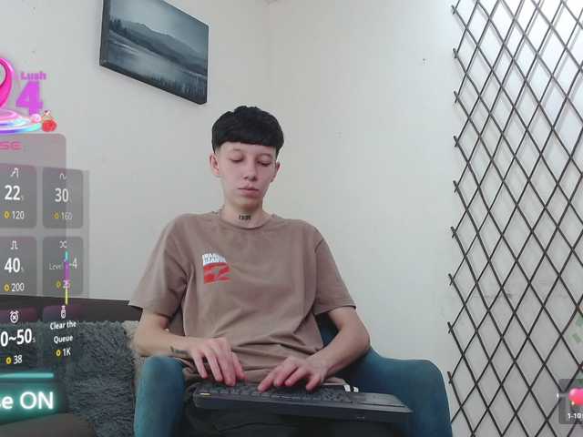 Profile and Statistics for LiamBrown09 on BongaCams