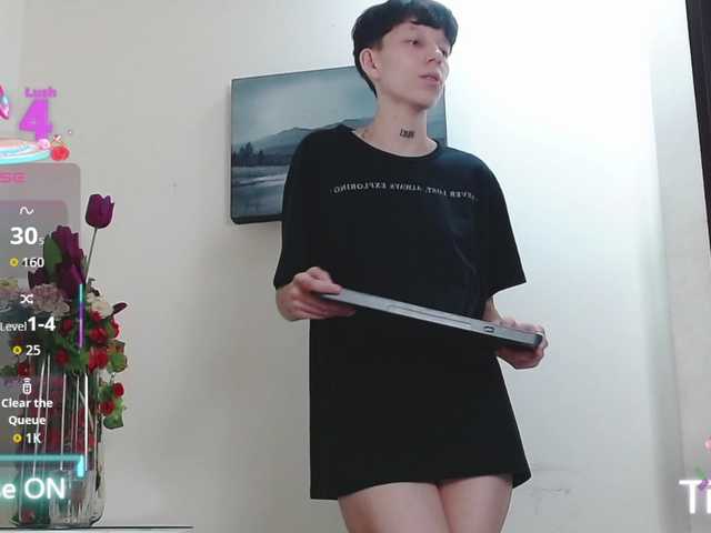 LiamBrown09's BongaCams show and profile