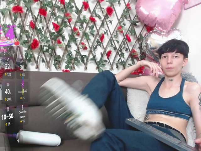 LiamBrown09's BongaCams show and profile