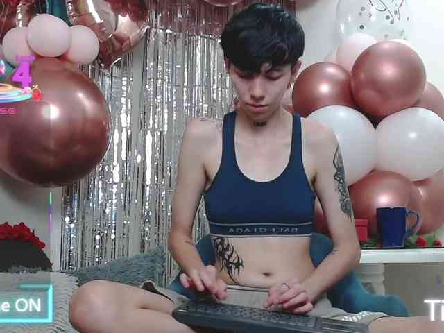 LiamBrown09 Live Webcam on BongaCams