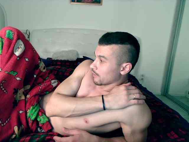0-CRAZYCUPLE-0 webcam