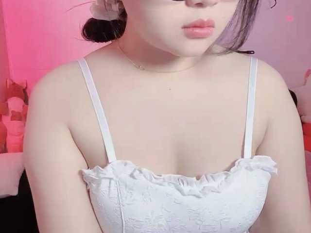 Sralet20's BongaCams show and profile