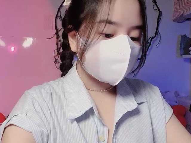 Sralet20's BongaCams show and profile