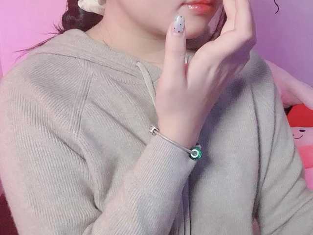 Sralet20's BongaCams show and profile