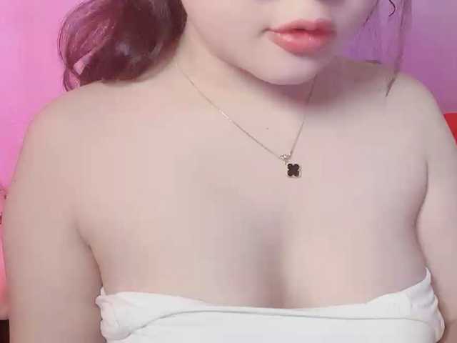 Sralet20's BongaCams show and profile