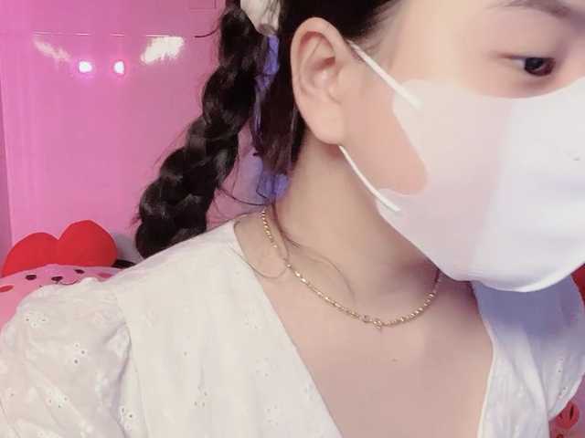 Sralet20's BongaCams show and profile