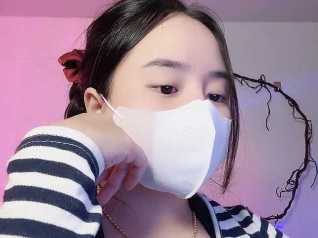 Sralet20's BongaCams show and profile