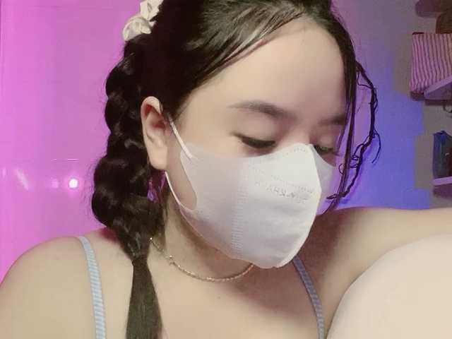 Sralet20's BongaCams show and profile