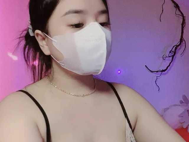 Sralet20's BongaCams show and profile