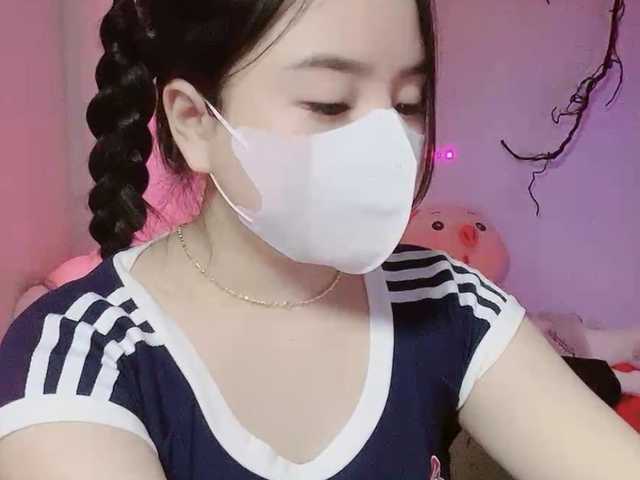 Sralet20's BongaCams show and profile