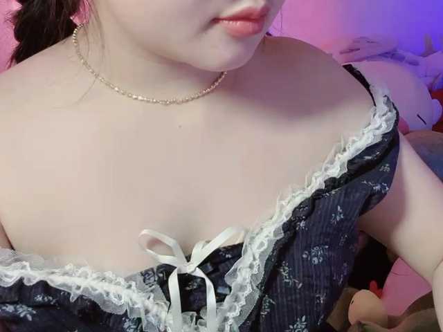 Sralet20's BongaCams show and profile