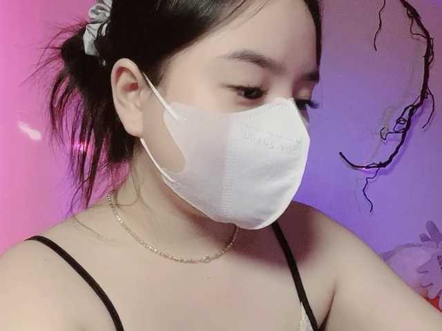 Sralet20's BongaCams show and profile