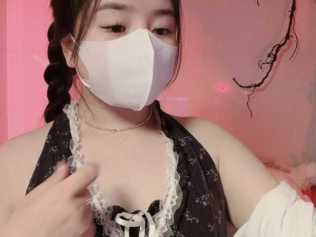 Sralet20's BongaCams show and profile