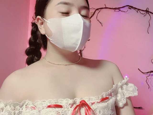 Sralet20's BongaCams show and profile