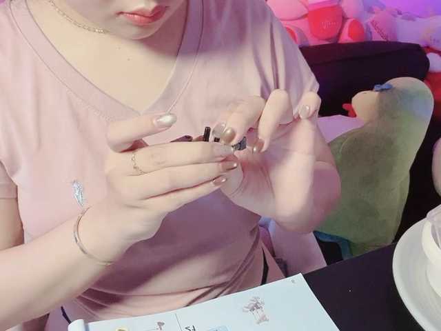 Sralet20's BongaCams show and profile