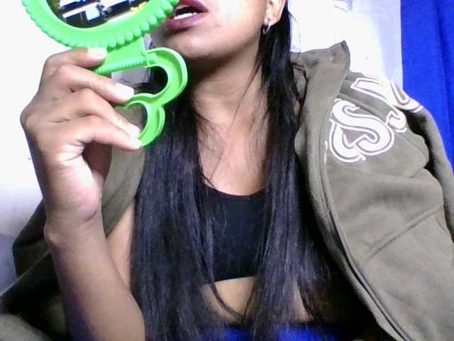  Taniah chat room