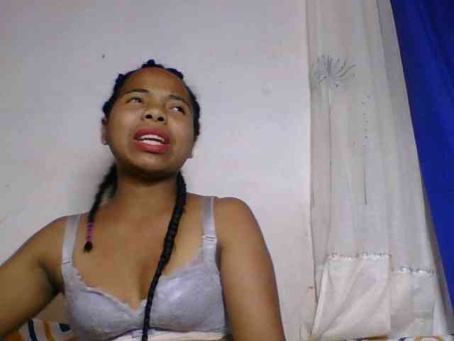 Taniah webcam