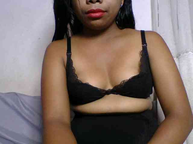 Taniah webcam