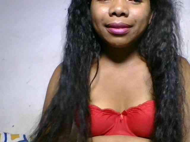 Taniah webcam