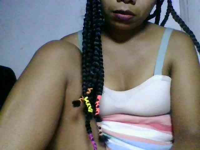 Taniah webcam