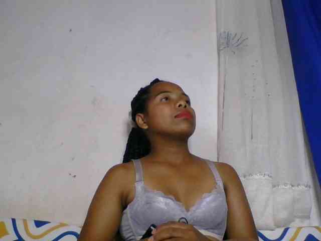 Taniah webcam