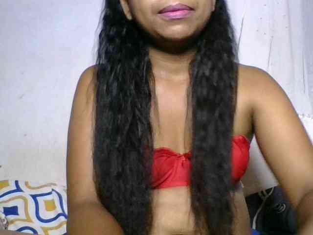 Taniah webcam