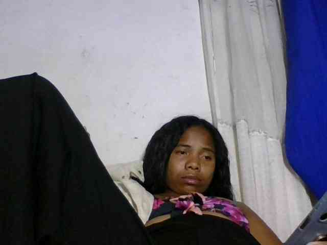 Taniah webcam