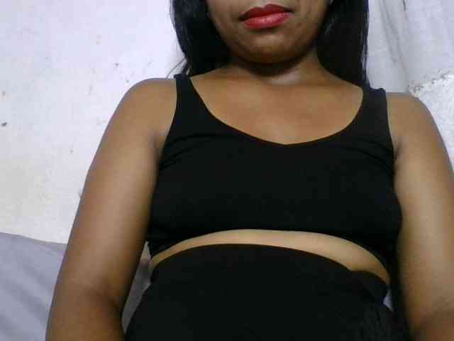 Taniah webcam