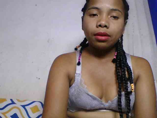 Taniah webcam