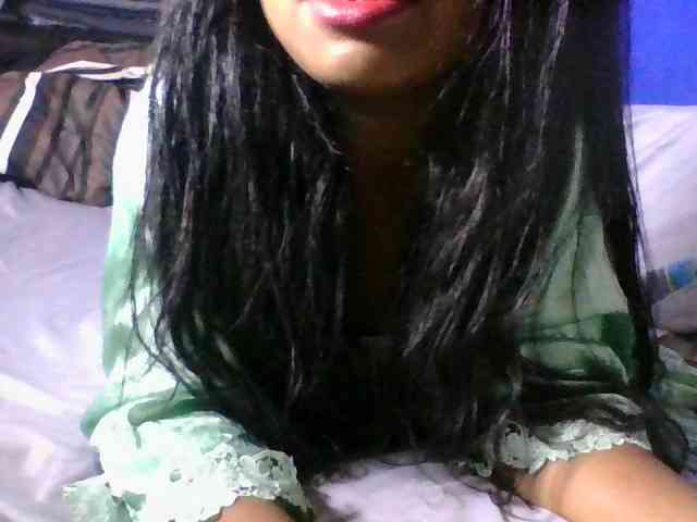 Taniah webcam