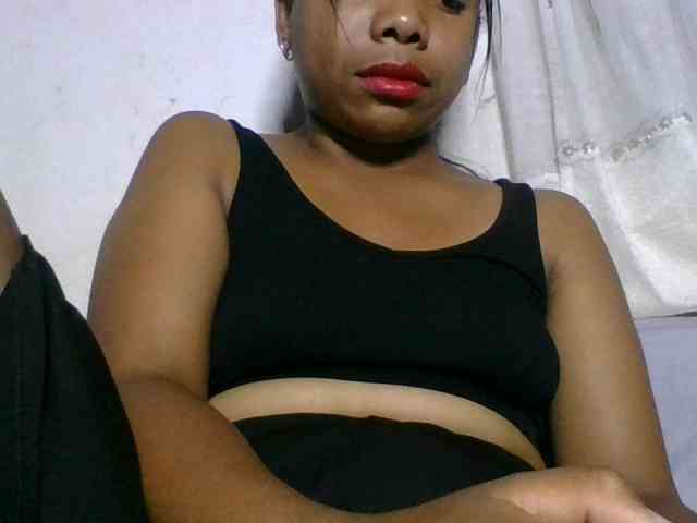 Taniah webcam