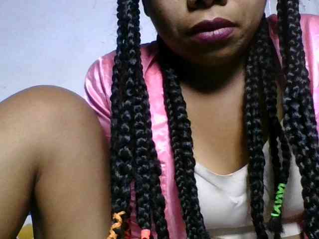 Taniah webcam