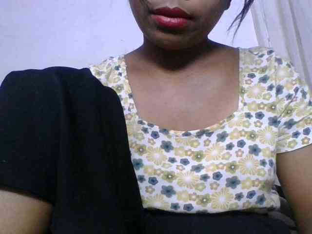 Taniah webcam