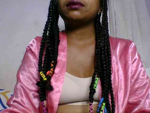 Taniah webcam