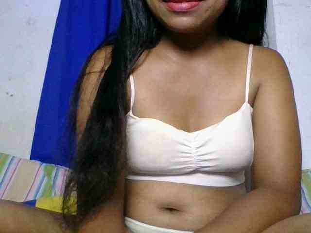 Taniah webcam