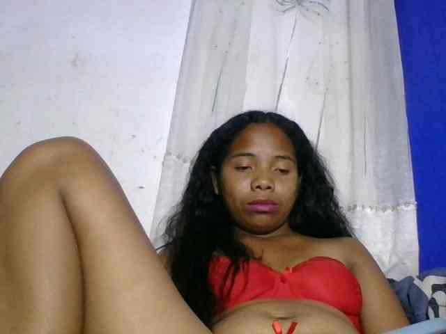 Taniah webcam