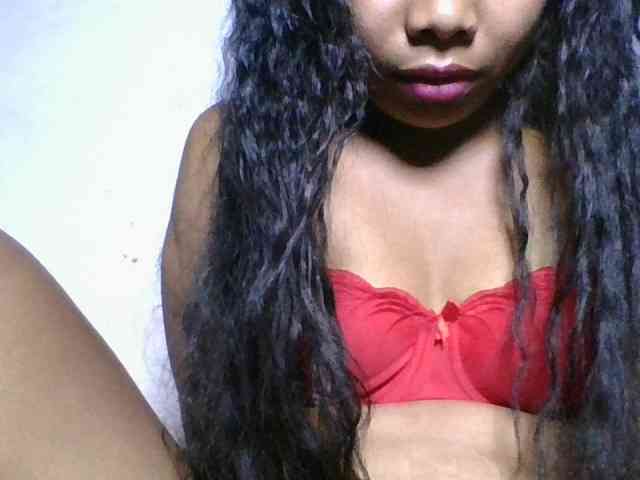 Taniah webcam