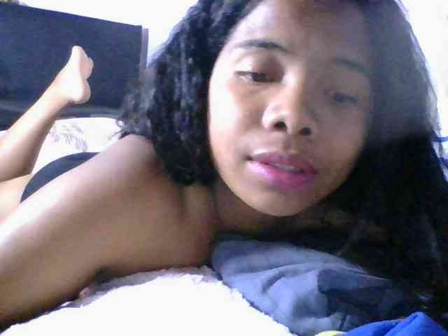 Taniah webcam