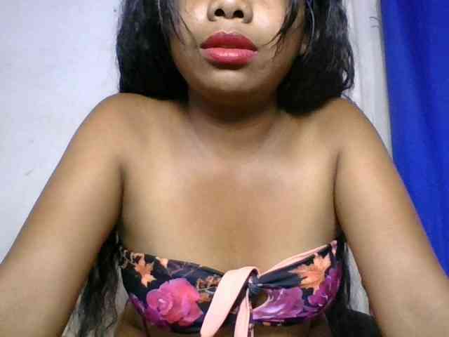 Taniah webcam