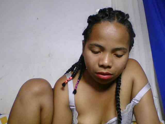 Taniah webcam